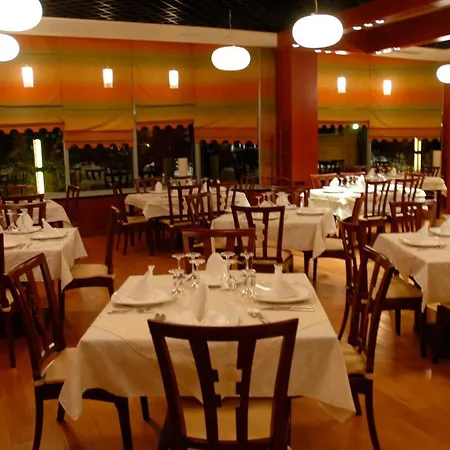 Vela Hotel 4*