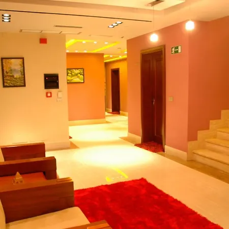 Vela Hotel Golem (Tirana)